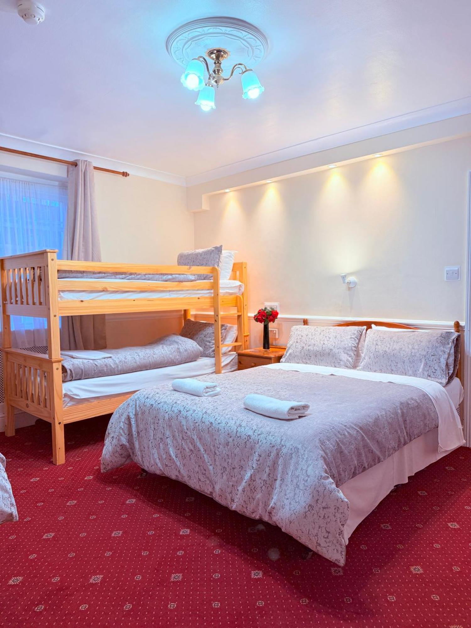 Europa House Hotel, London Paddington Екстер'єр фото