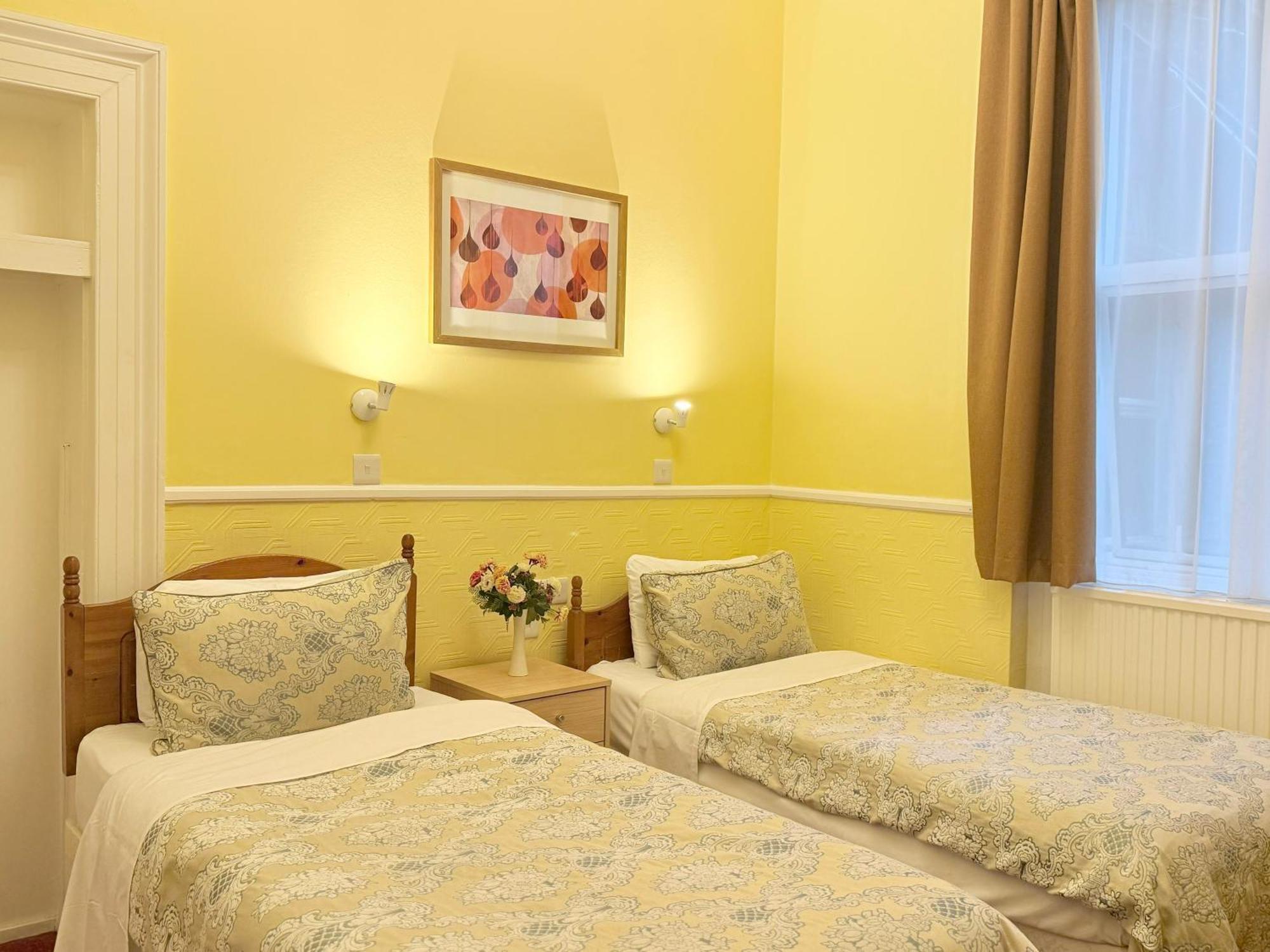 Europa House Hotel, London Paddington Екстер'єр фото
