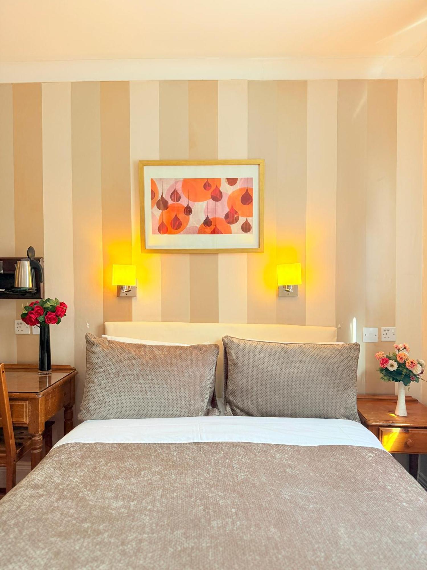 Europa House Hotel, London Paddington Екстер'єр фото